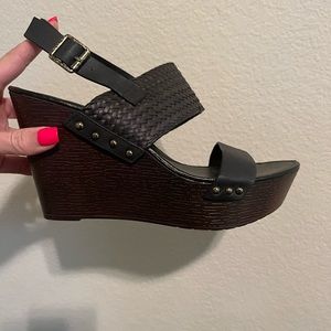 Charles David Dark Brown/ Black Wedges Brand New 7
